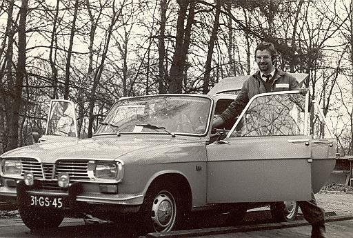 1976-04-01 M bij Renault 16.jpg